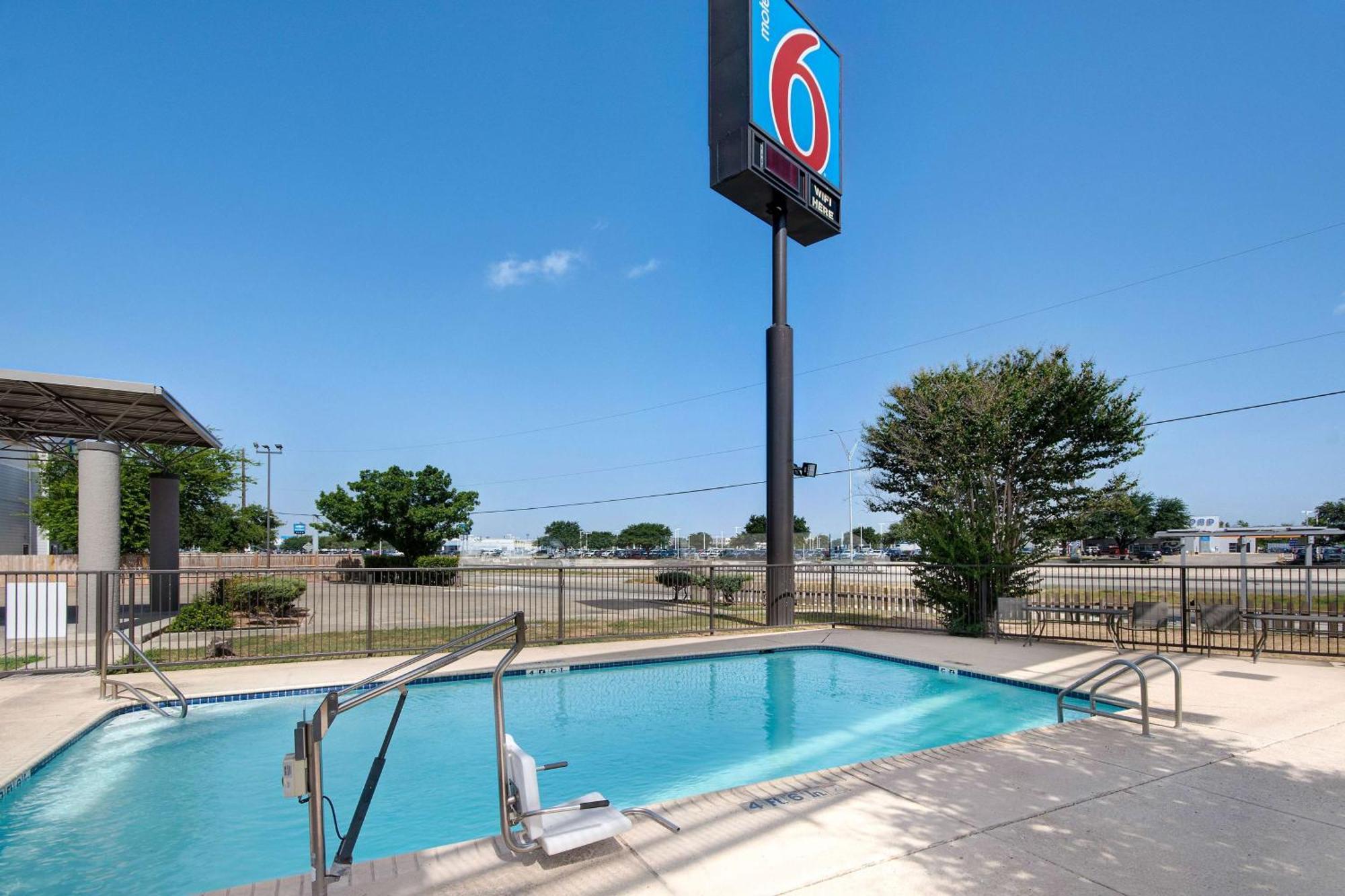Motel 6-San Antonio, Tx - South Exterior foto